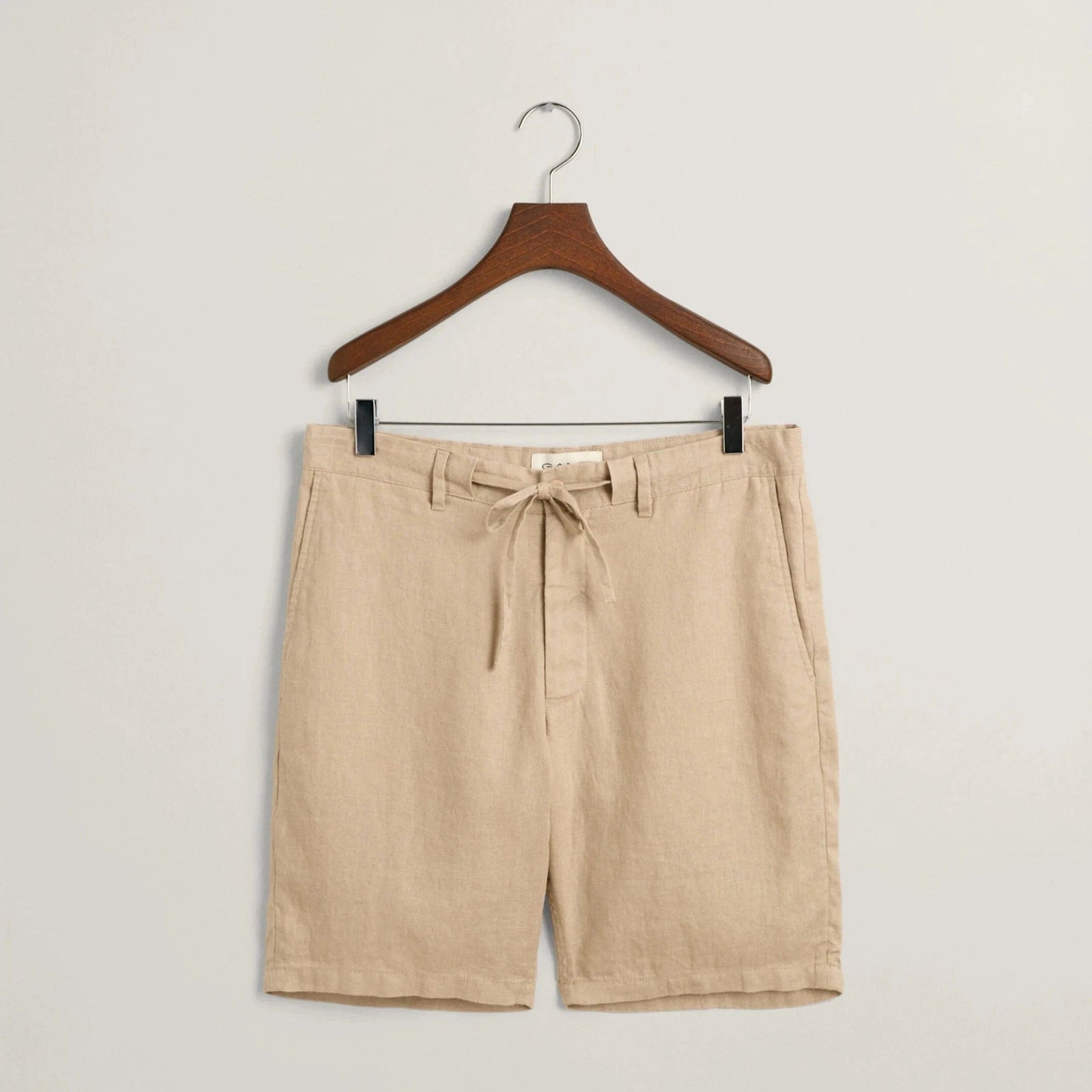Gant Relaxed Fit Linen Drawstring Shorts in Dry Sand