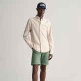 Gant Slim Fit Sunfaded Shorts in Kalamata Green