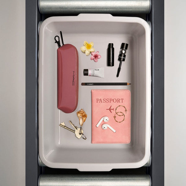 » MAC: Gift With Purchase* (Worth £42) (100% off)