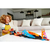 Disney Cars Night Racing Glow-in-the-dark Track Set
