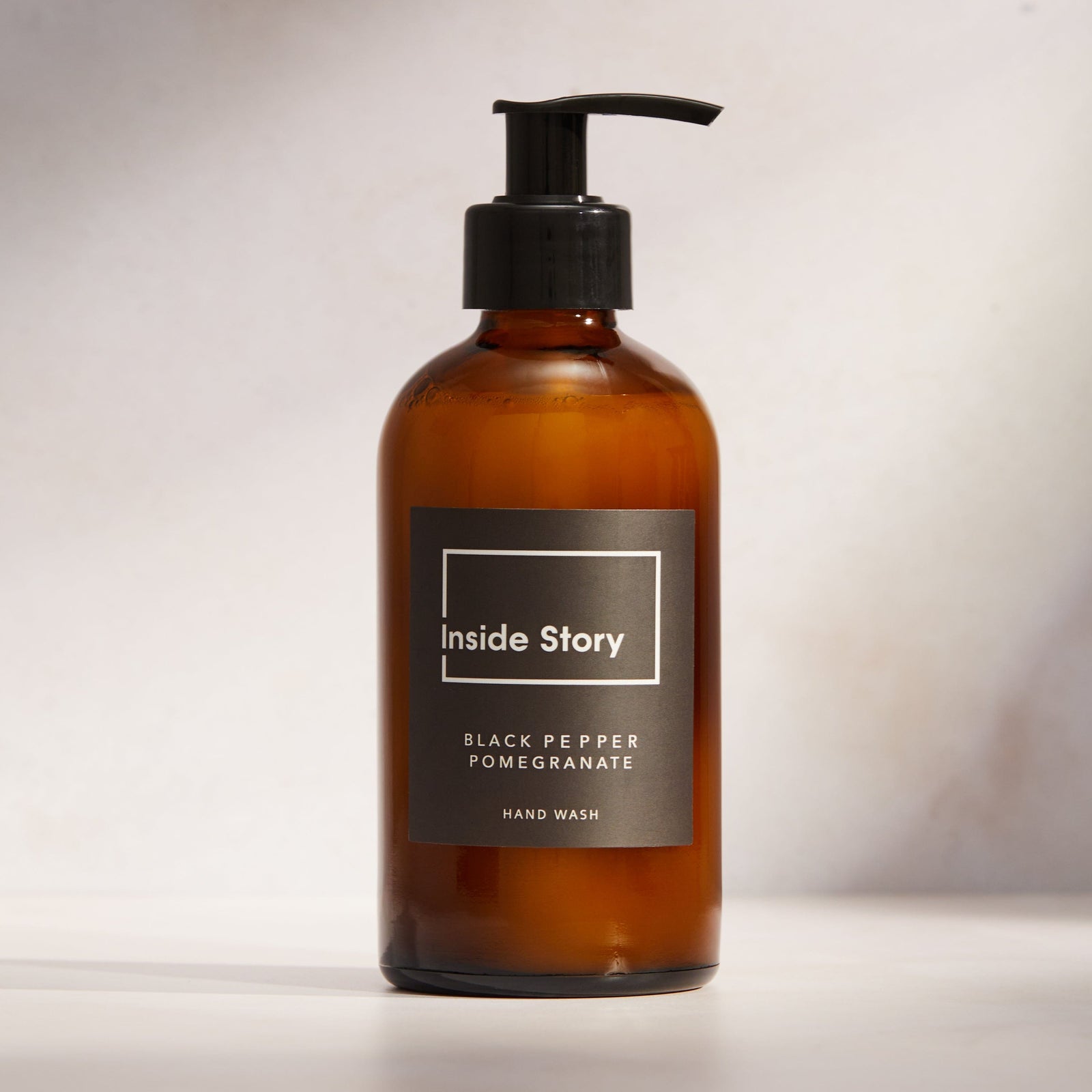 Inside Story Black Pepper And Pomegranate Scented Hand Wash