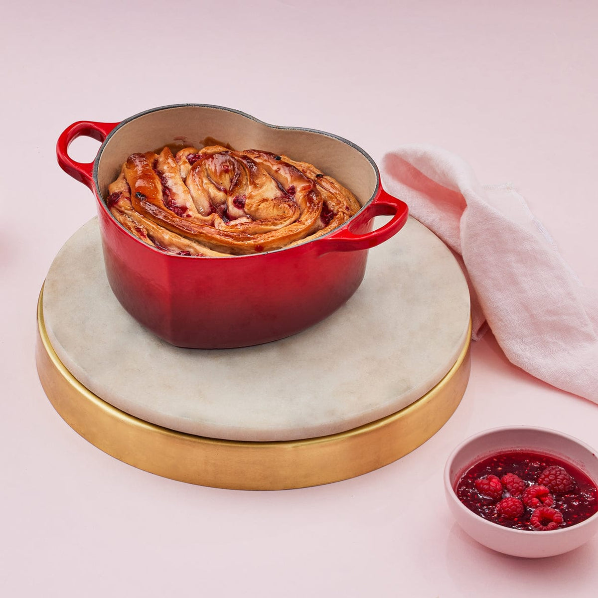 Le Creuset Cast Iron Heart Casserole with Stainless Steel Heart Knob 2