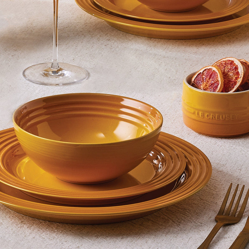 Le Creuset Stoneware Side Plate 22cm in Nectar