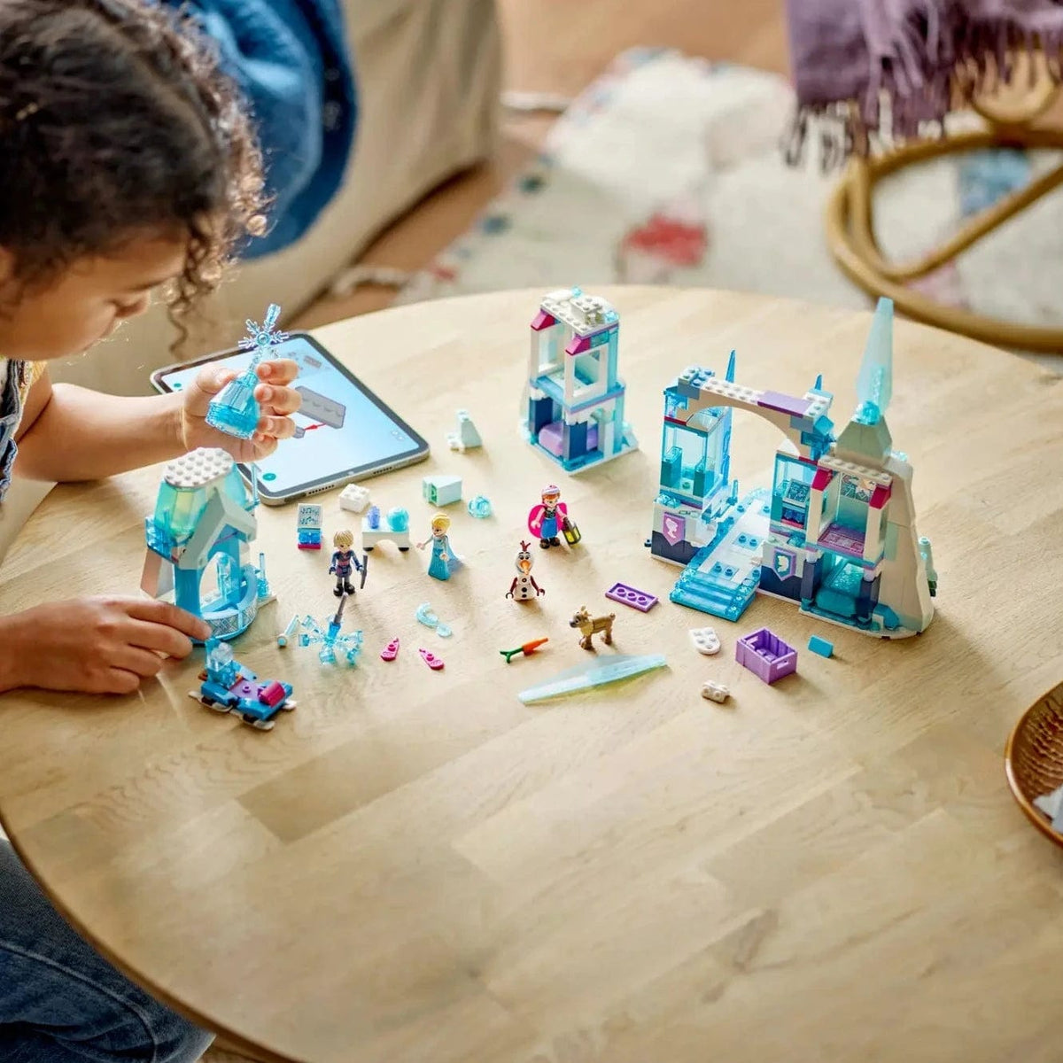 LEGO® ǀ Disney Frozen Elsa's Ice Palace