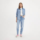 Levi's '80s Mom Jeans in How'S My Driving Blue