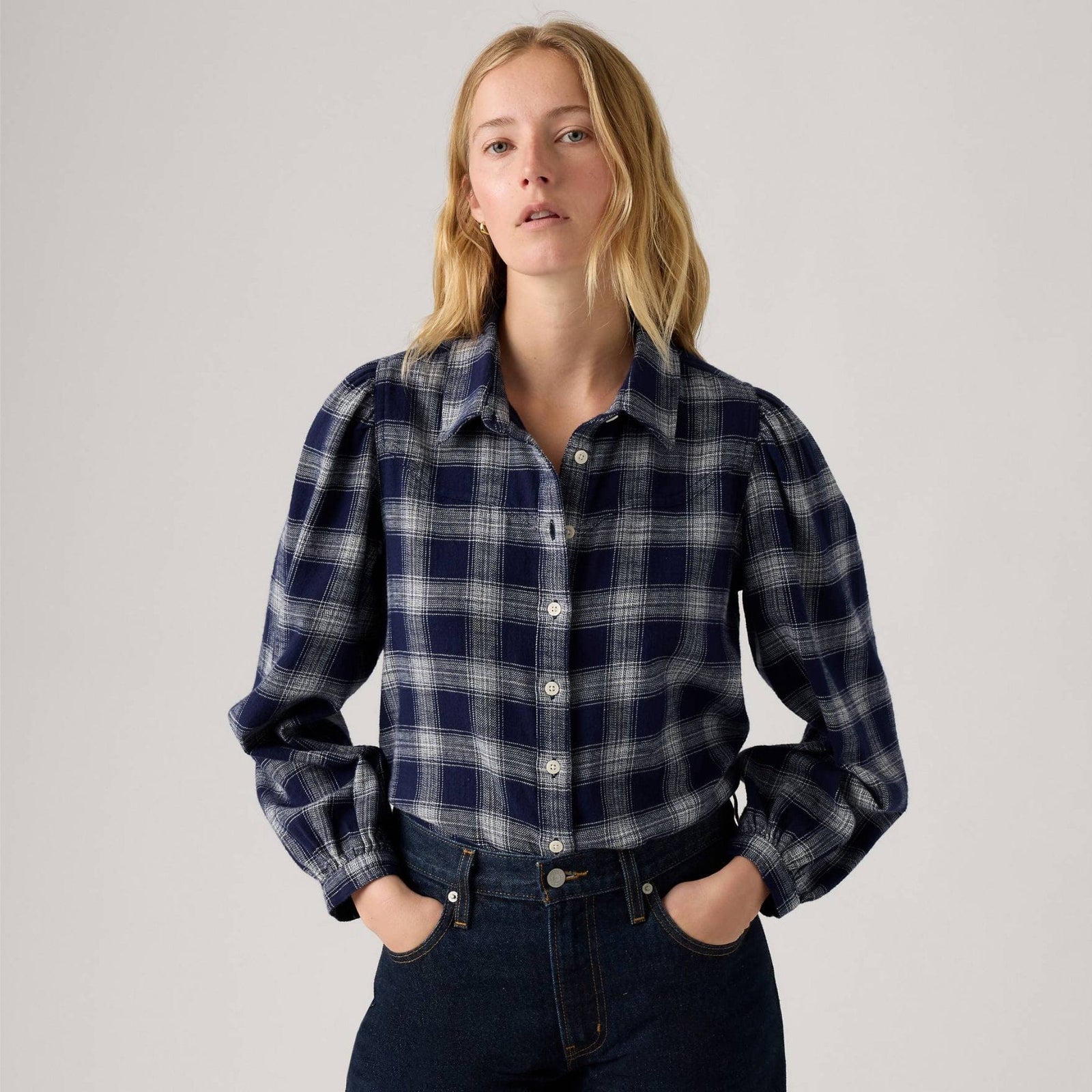 levis-levi-s-journey-alarcon-