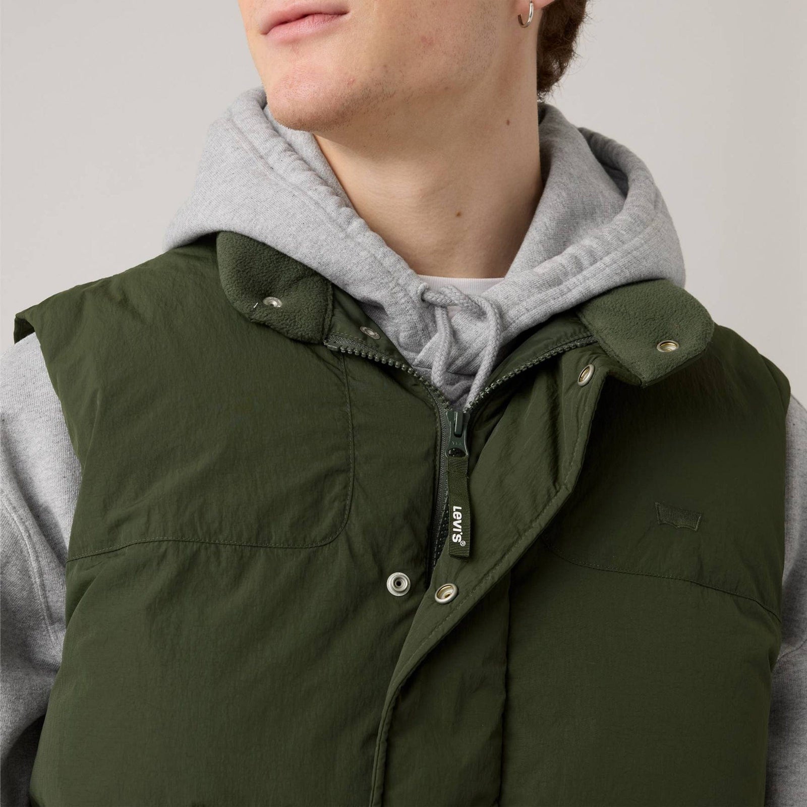 Levi's Rockridge Vest In Duffel Bag Green