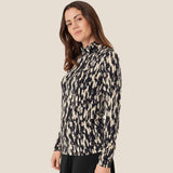 Masai Brooklyn Jersey Top In Black Mottled Print
