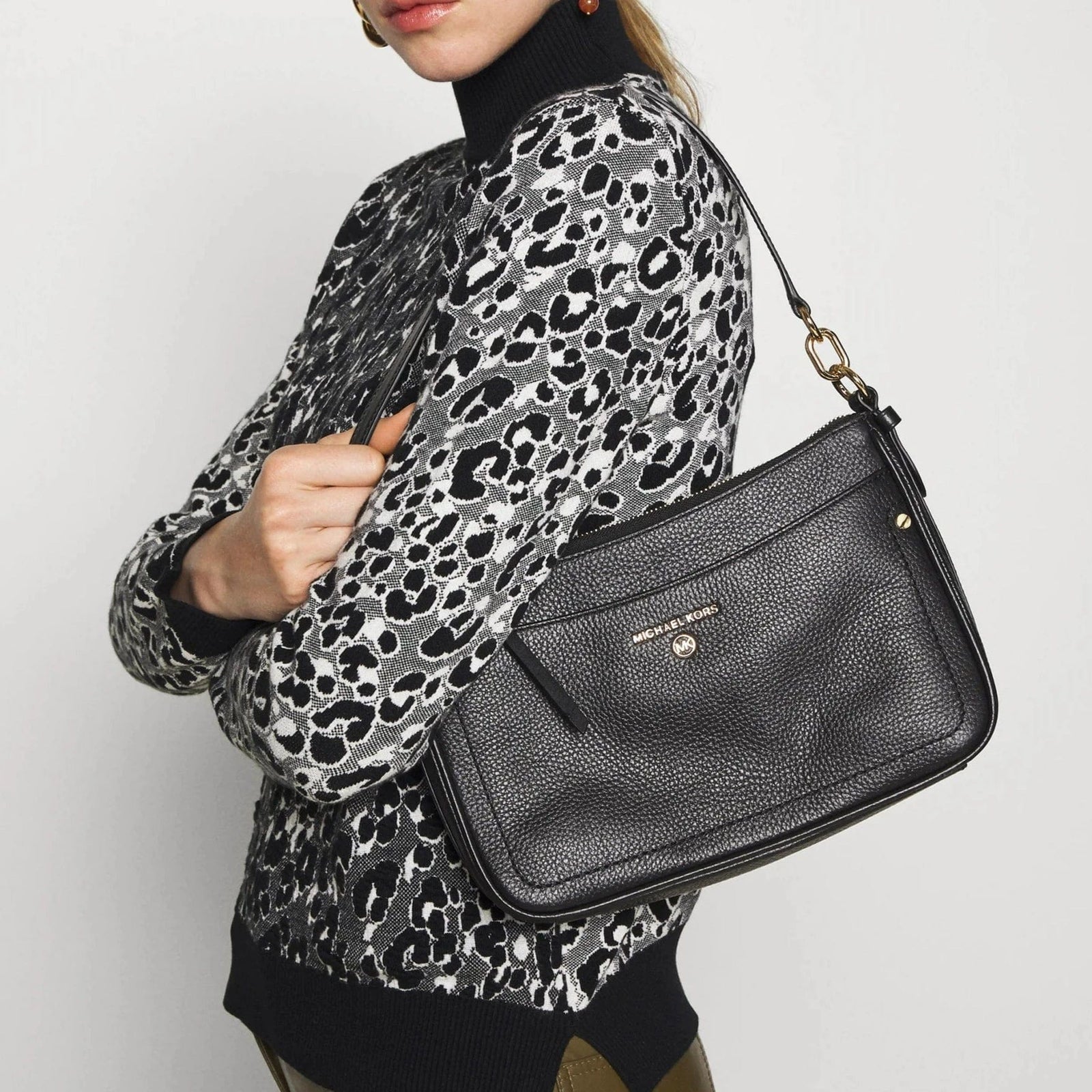 Michael michael kors large crossgrain leather crossbody clutch online