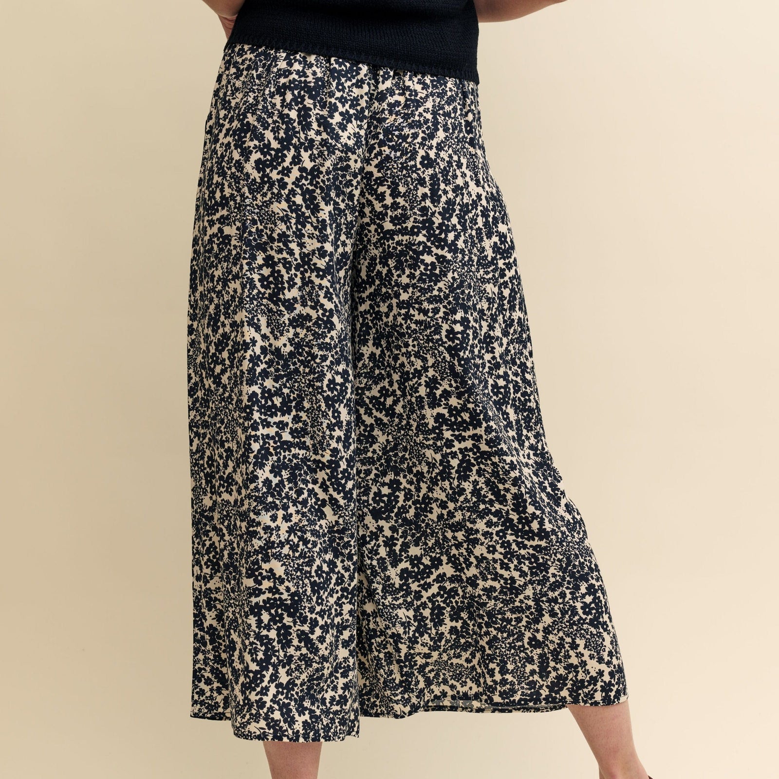 Nobody's Child Black and White Floral Cropped Zeena Trousers