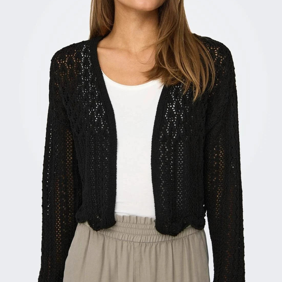 ONLY Cropped Knit Cardigan in Black