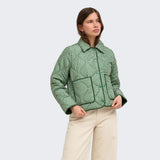 ONLY ONLDOT Quilt Jacket In Green Check
