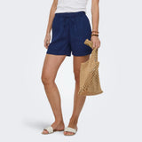 ONLY ONLLEONI Seersucker Pull Up Shorts In Indigo