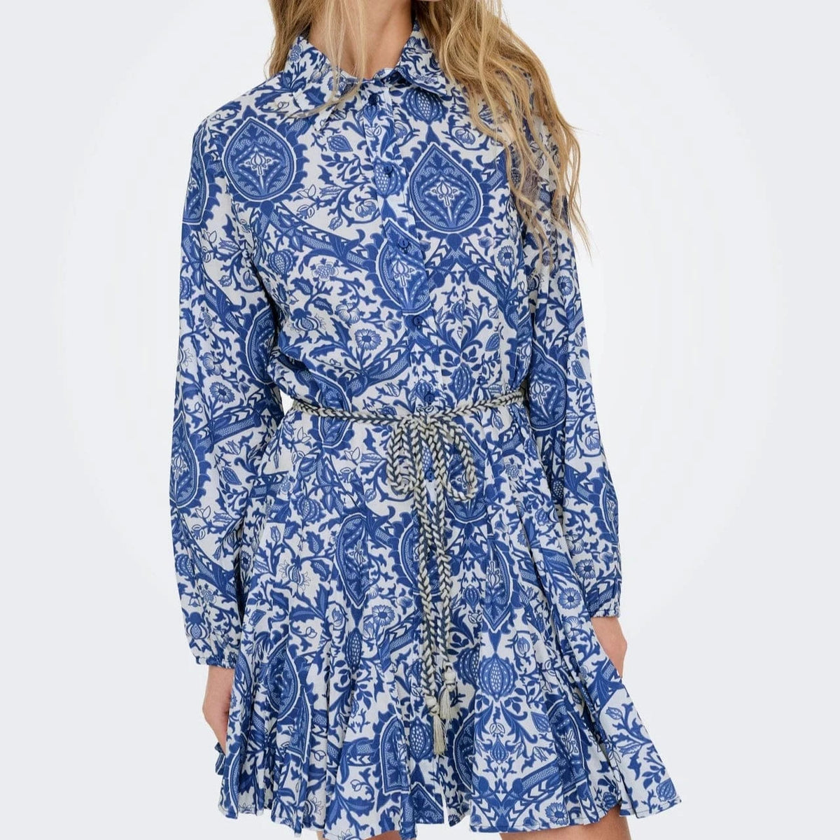 flowy chiffon prom dress ONLY ONLLUMINA Short dress In Blue