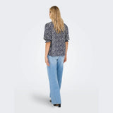 ONLY ONLRAYA 3/4 Shirt In Night Sky Adena Graphic