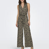 ONLY ONLSAFARI Jumpsuit In Bone White Tiger