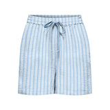 ONLY ONLTHYRA Regular Fit Shorts In Cloud Dancer
