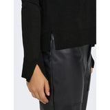 ONLY ONLVIENNA Knitted Pullover In Black