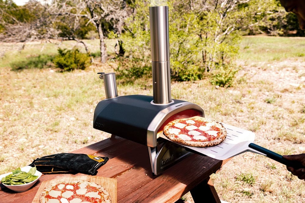 Ooni Fyra Pizza Oven Ooni Fyra Wood-Fired Outdoor Pizza Oven UU