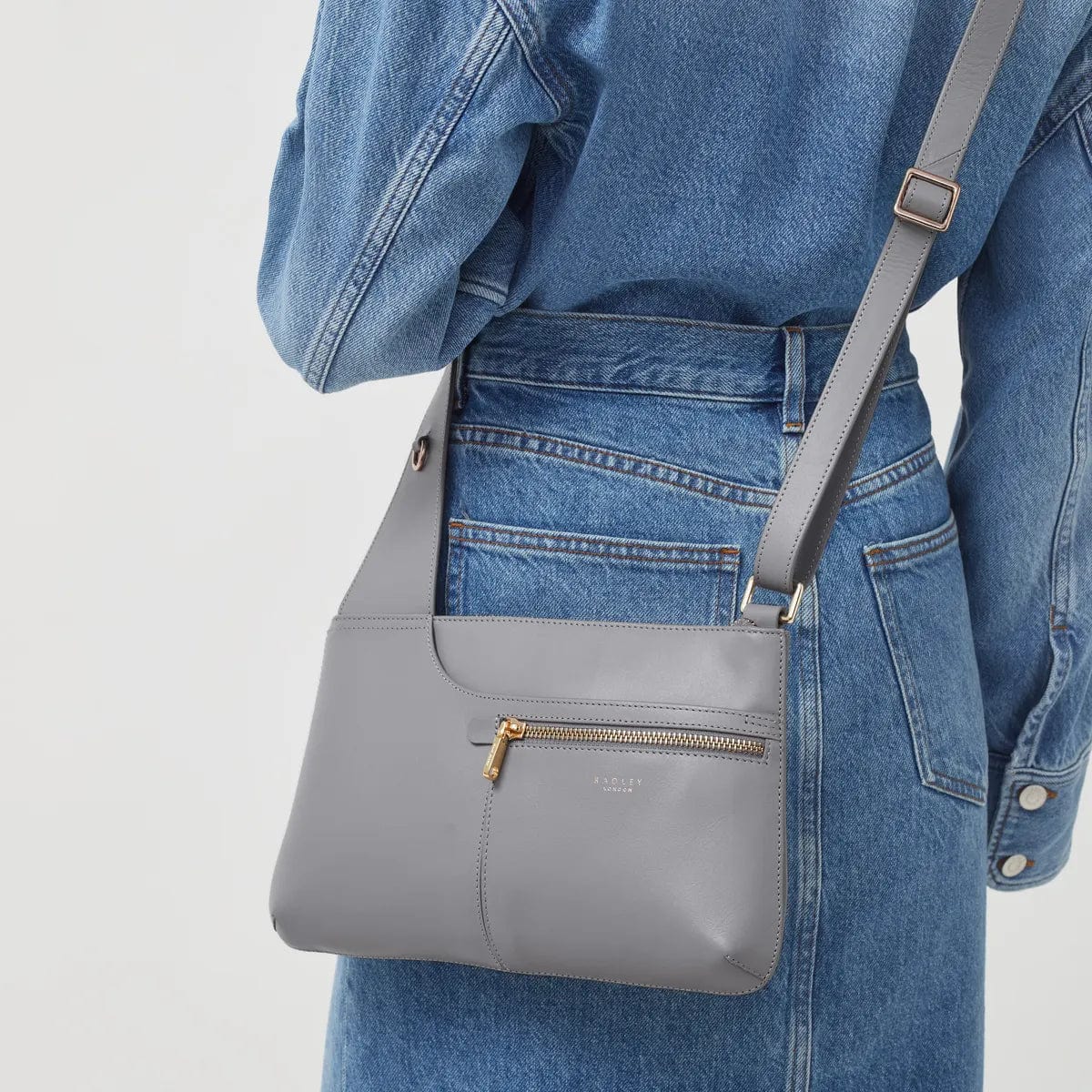 Radley London Pockets Icon Small Ziptop Crossbody in Cloud Burst