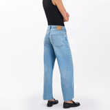 Rag & Bone Saige Ankle Relaxed Straight Jeans Featherweight in Ludlow Blue