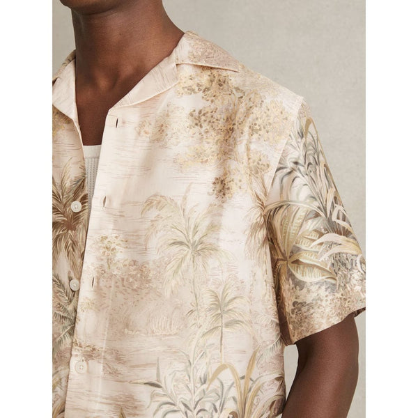 Reiss Yoshi Jungle Print Cuban-Collar Shirt in Soft Sage Green