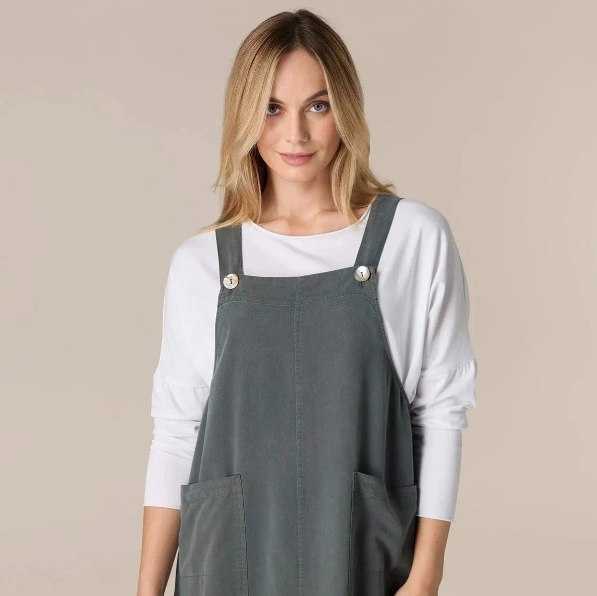 Sahara Fluid Twill Pinafore Dress In Smoke