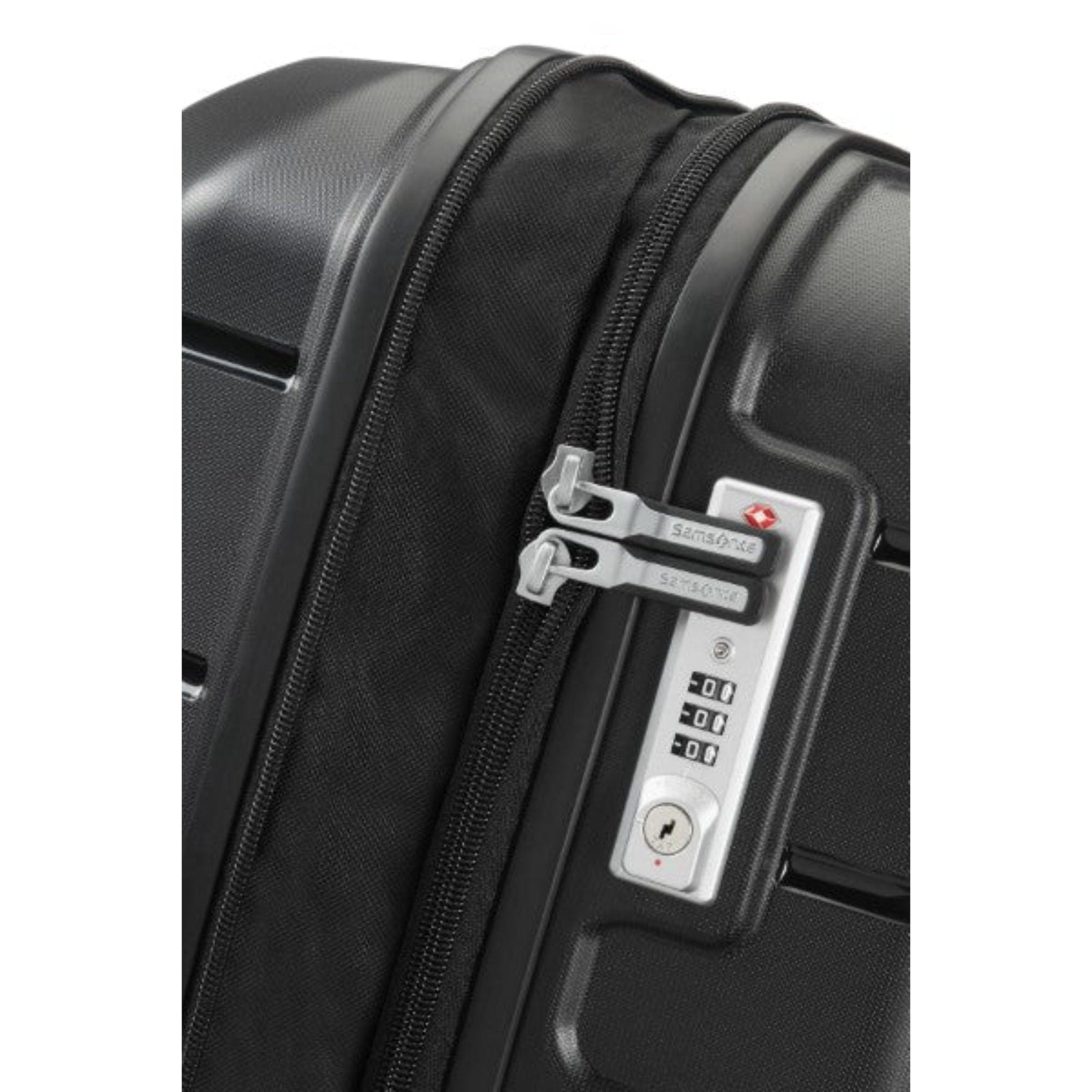 Samsonite Flux 68cm 4-Wheel Medium Suitcase In Black