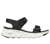 Skechers Arch Fit - Touristy in Black