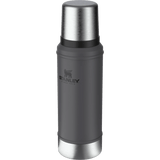 Stanley Classic Legendary Bottle | 0.75L in Charcoal