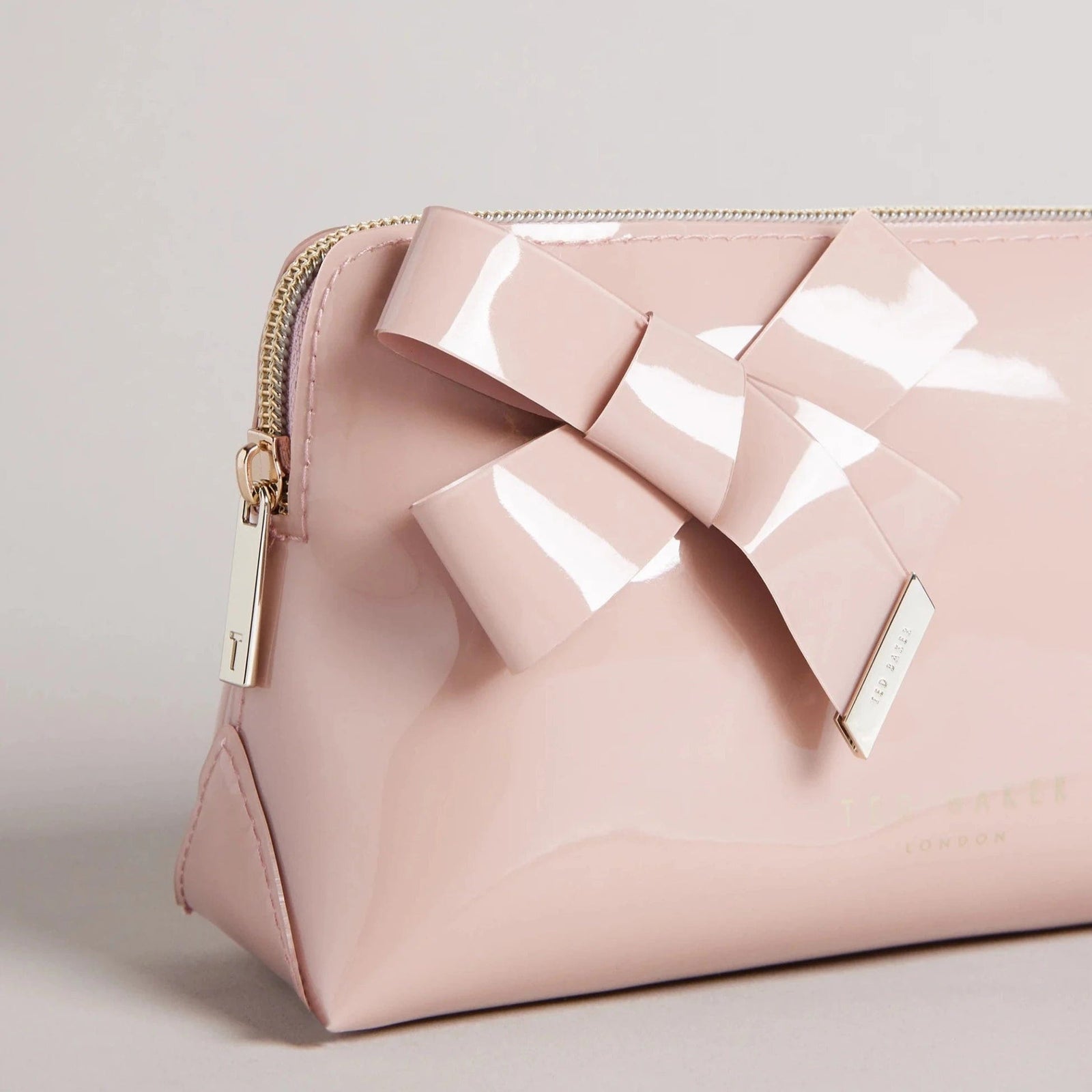 Ted baker makeup bag rose gold sale