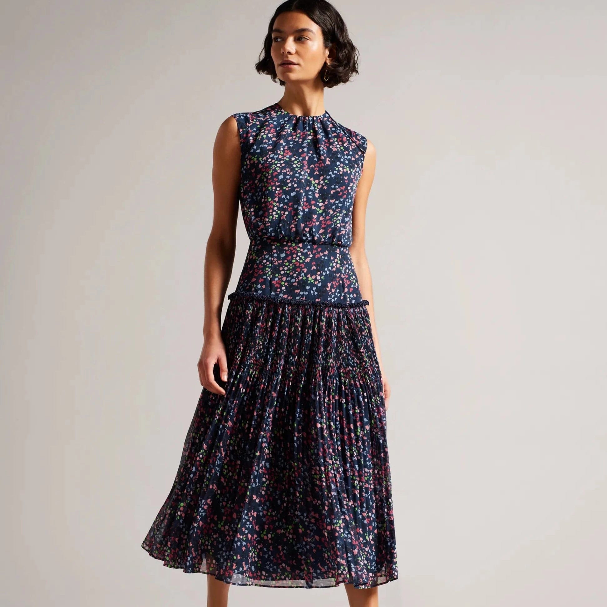 ◆TED BAKER 23SS◆Coraal◆ハート◆ミディドレス◆Dark Navy◆ Ted Baker heart dress Coraal Waisted Sleeveless Midi Dress