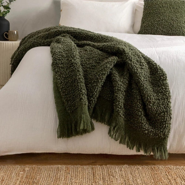 Yard Ulsmere Throw Lichen