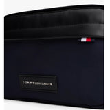 Tommy Hilfiger Metal Logo Patch Washbag In Space Blue