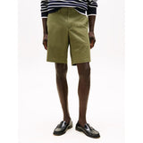 Tommy Hilfiger 1985 Harlem Relaxed Chino Shorts In Khaki