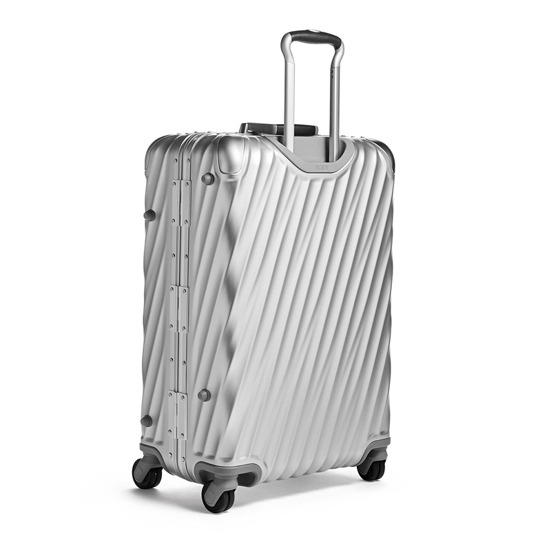 Tumi 19 Degree Aluminum Short Trip Packing Case Silver 61 69cm