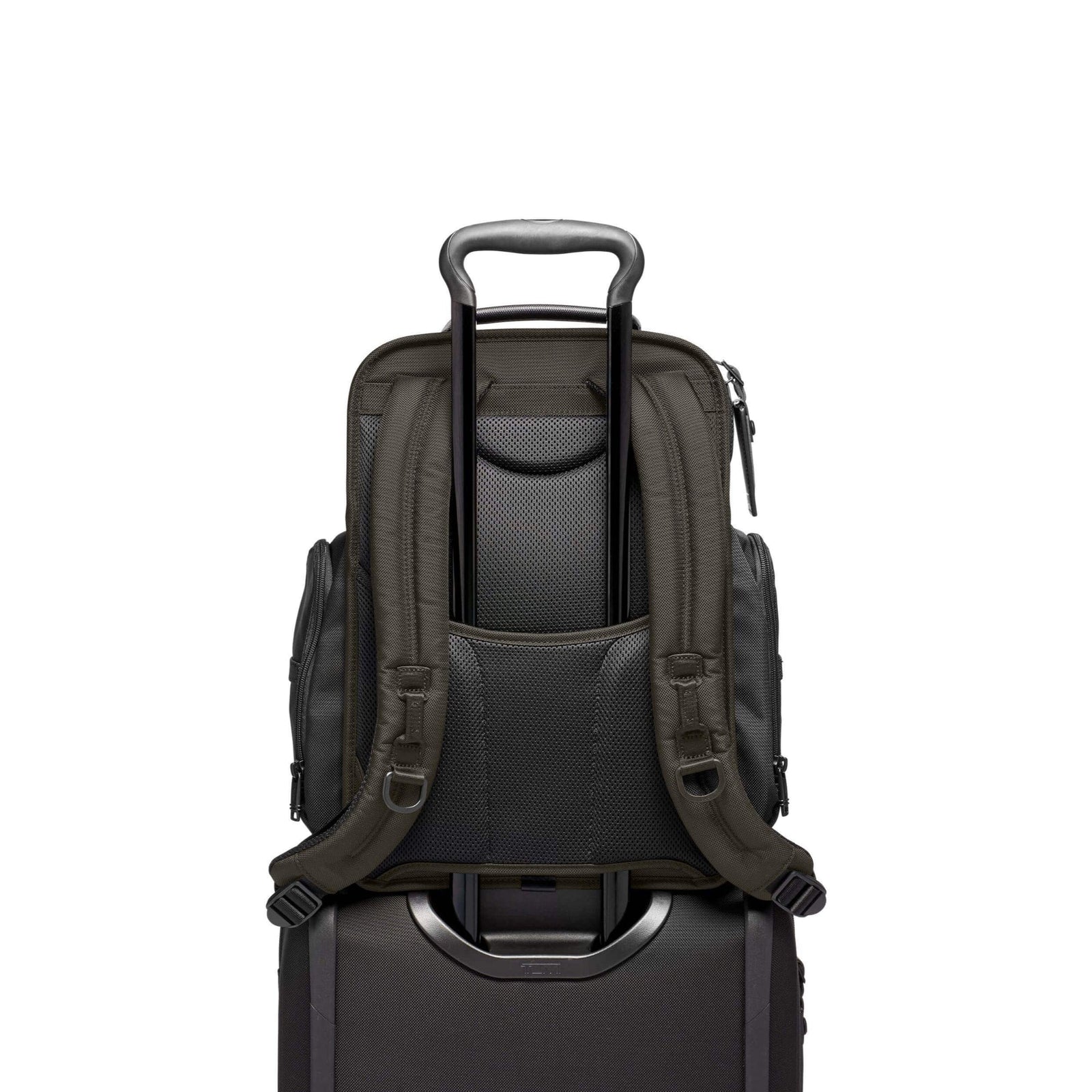 TUMI Alpha 3 Brief Pack in Olive