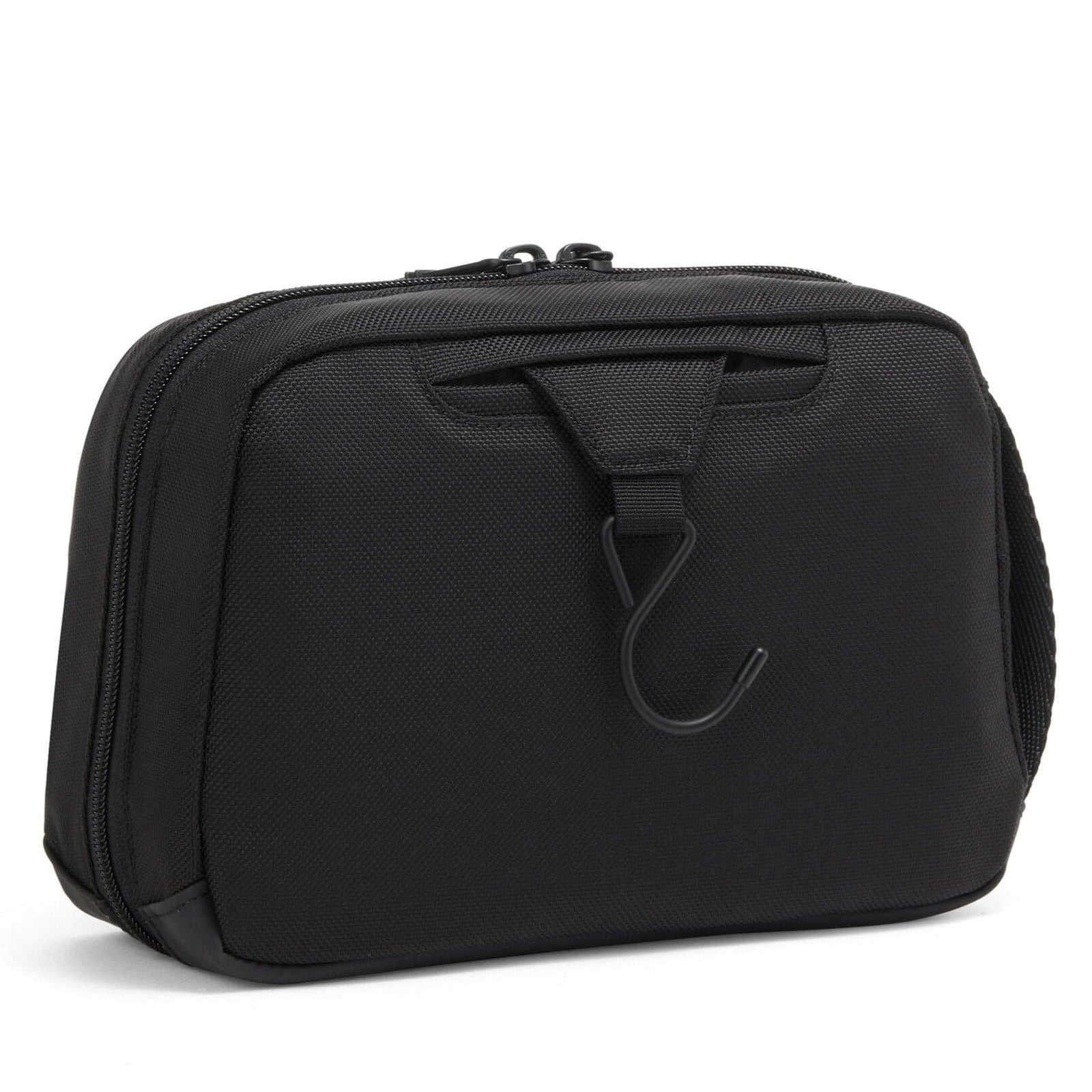 TUMI Arrive' Richards Travel Kit – Portmantos