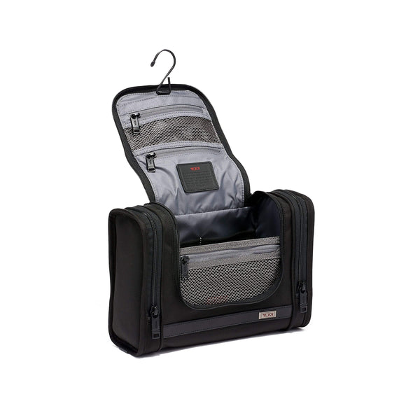 TUMI Alpha Hanging Travel Kit Black
