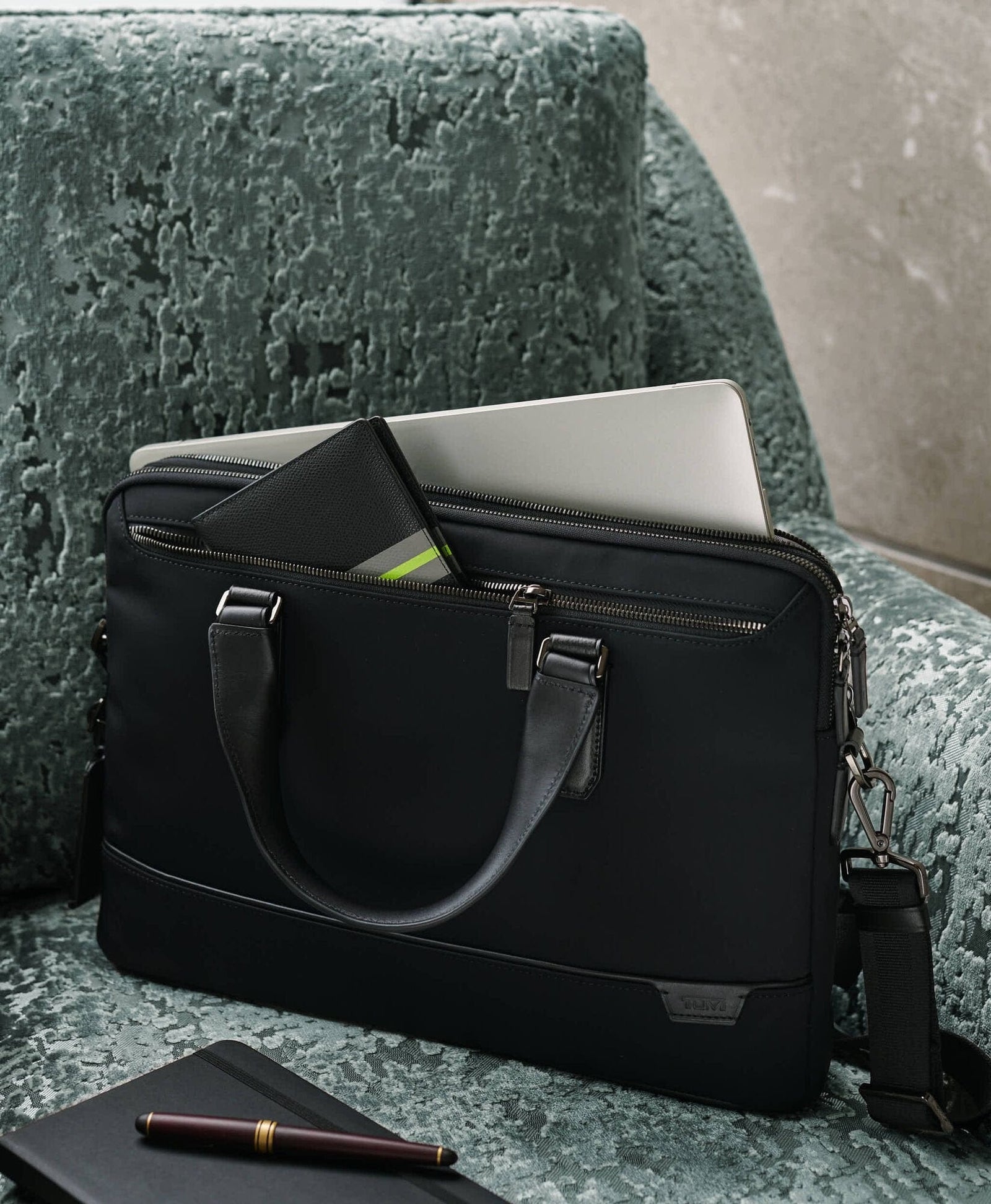 TUMI Harrison Sycamore Slim Brief Black