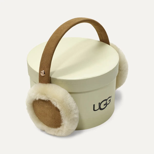 Ugg Kids Classic Earmuff In Chestnut