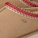 UGG Tasman II In Sand/Dark Cherry