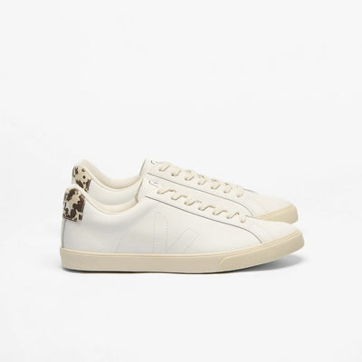 VEJA Esplar Leather Pierre Wild Country In White