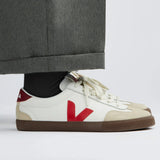 VEJA Sneakers Volley Organic Leather In White