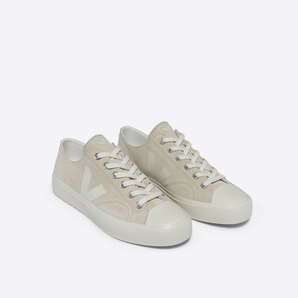 VEJA Wata II Low Suede Almond Pierre