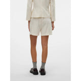 Vero Moda AWARE VMRILEY HW SHORTS In White