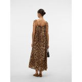 Vero Moda AWARE VMROXANNE Long dress