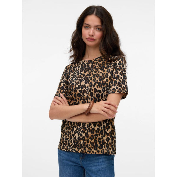 Vero Moda VMPAULINA T-Shirt In Brown Tigers Eye