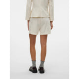 Vero Moda AWARE VMRILEY HW SHORTS In White