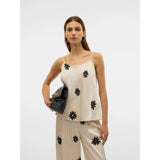 Vero Moda AWARE VMROE Top In White Birch